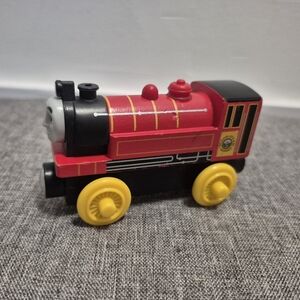 VICTOR - Thomas the Train & Friends Wooden Train